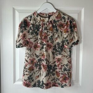 Floral Short Sleeve Blouse